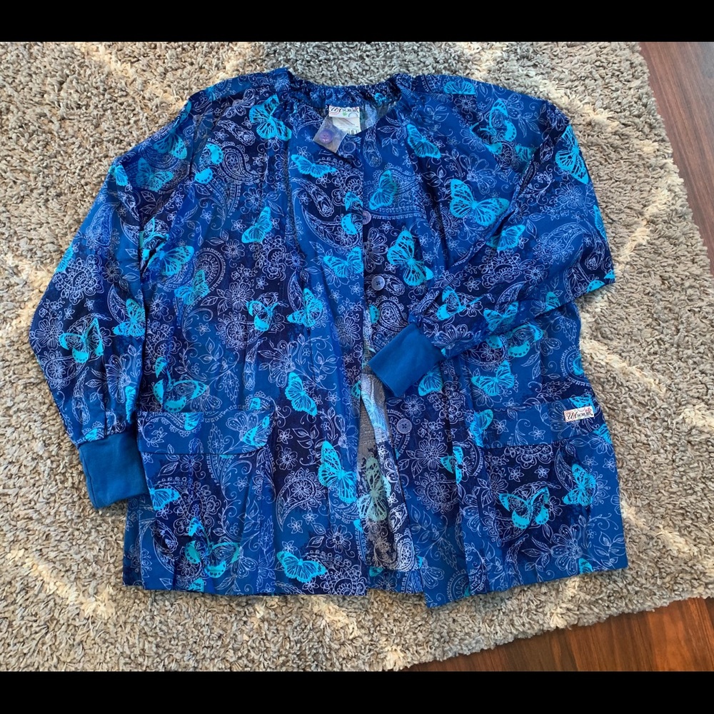 NWOT Scrub jacket